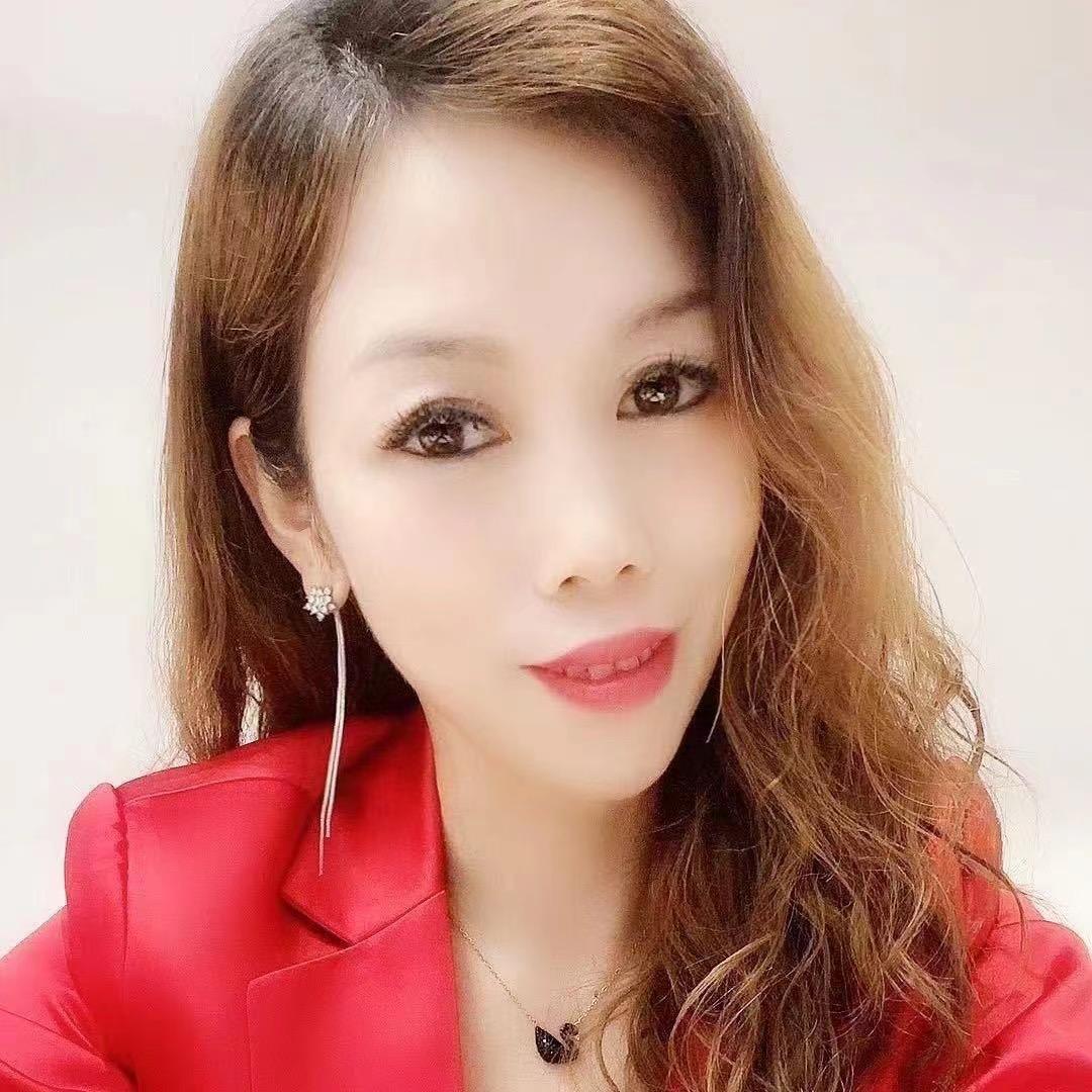 广元QUEEN女王 女装