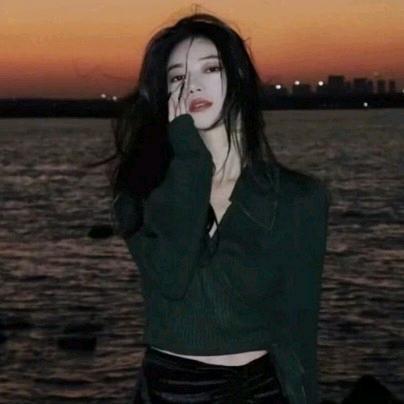 一只美女