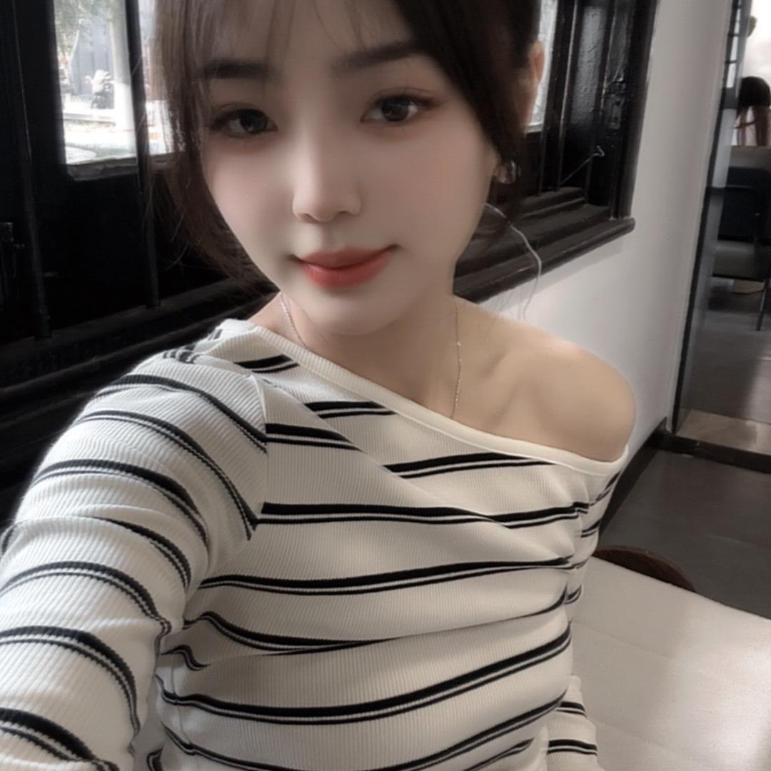 桐乡赫本女装店