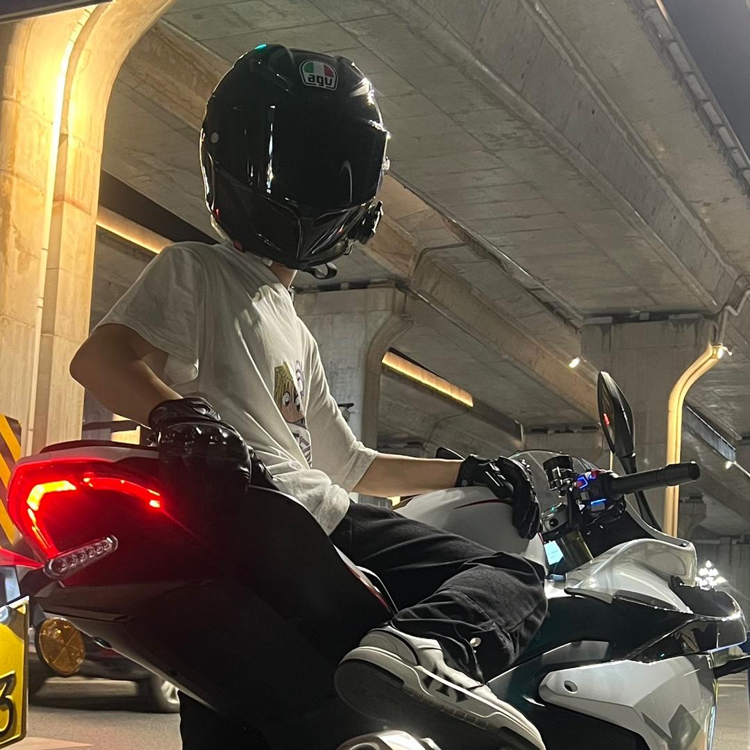 不会压弯的洋仔