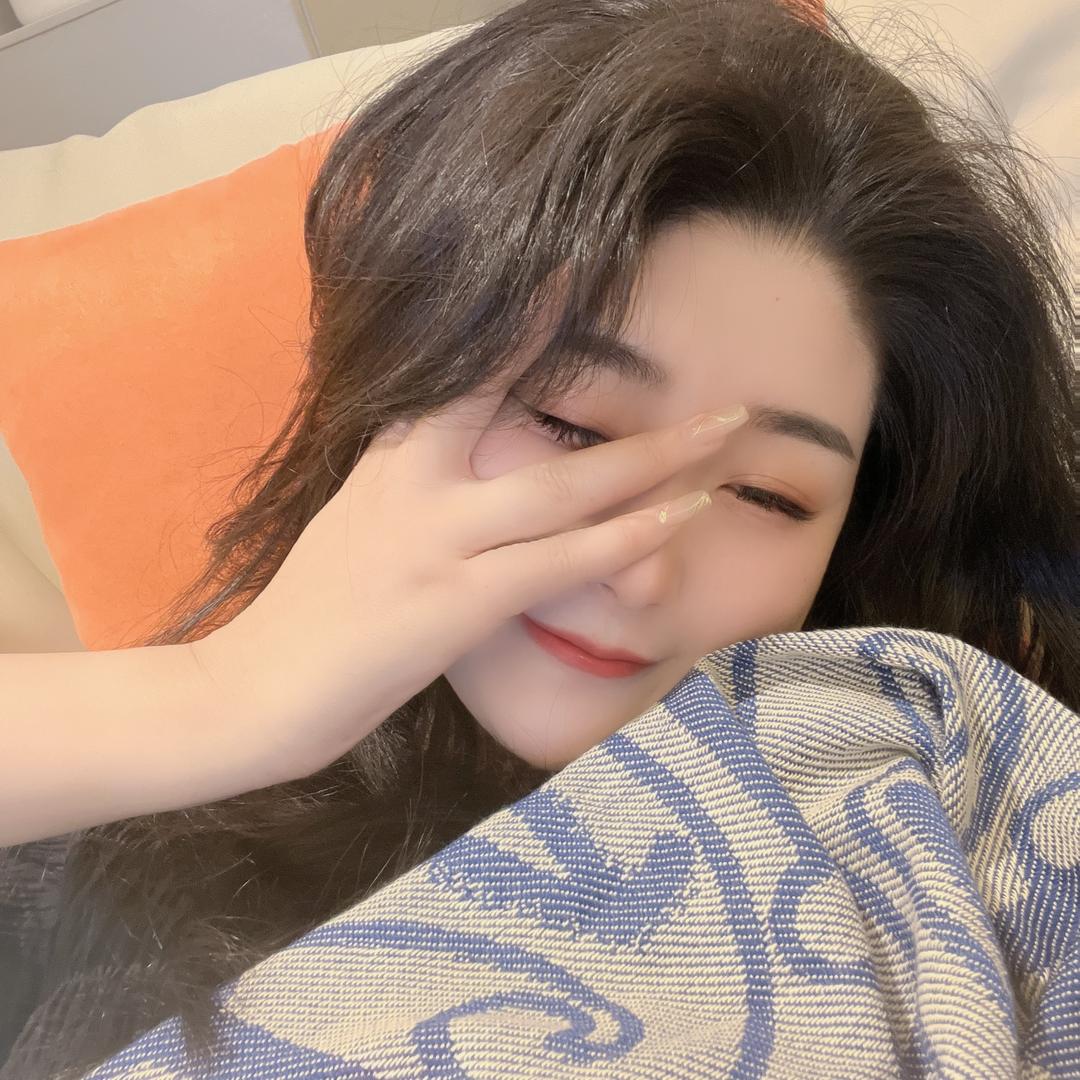 小Ge “爱睡觉”♥️