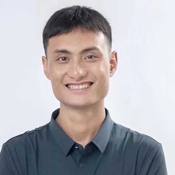小龙哥（励漆军）