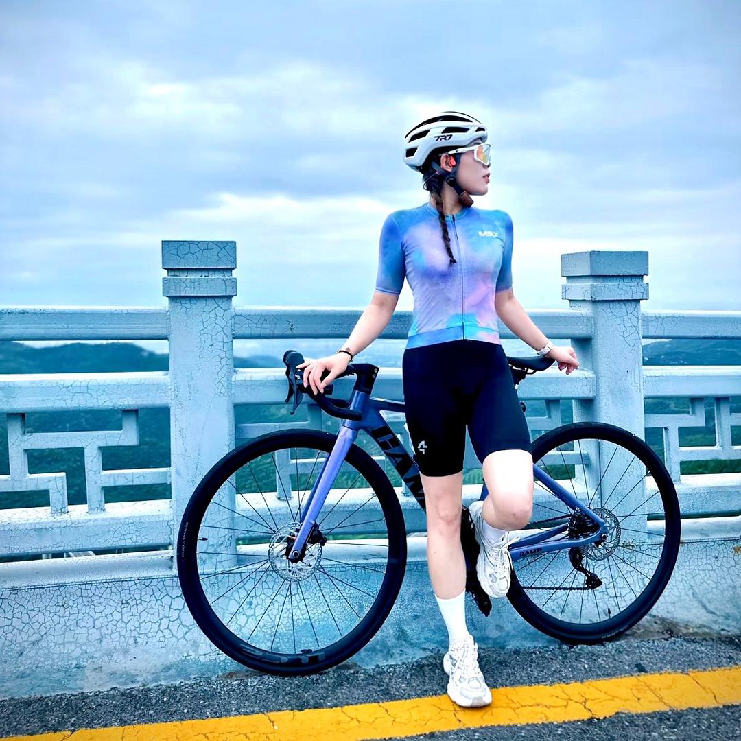 李李 🤍