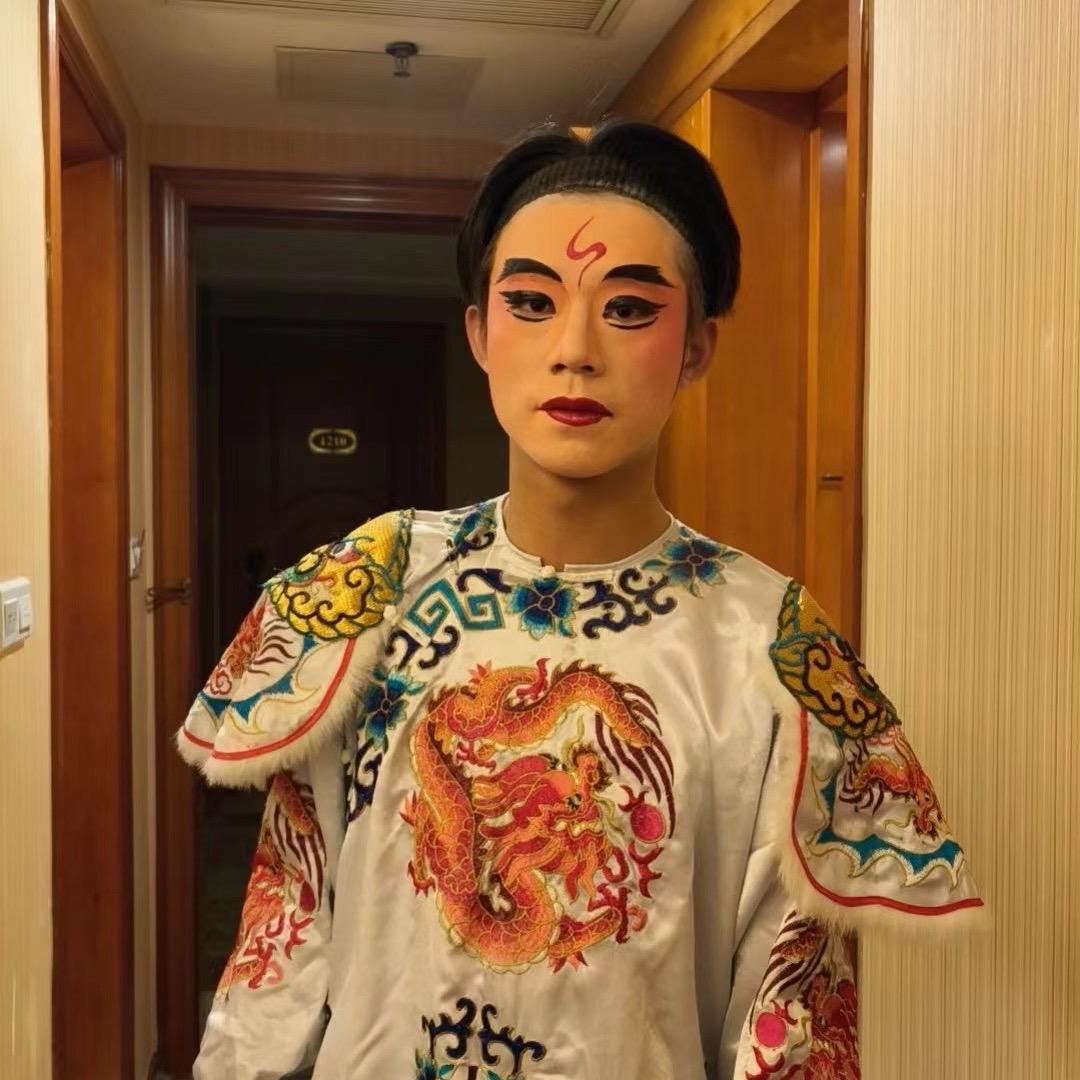 林皓-