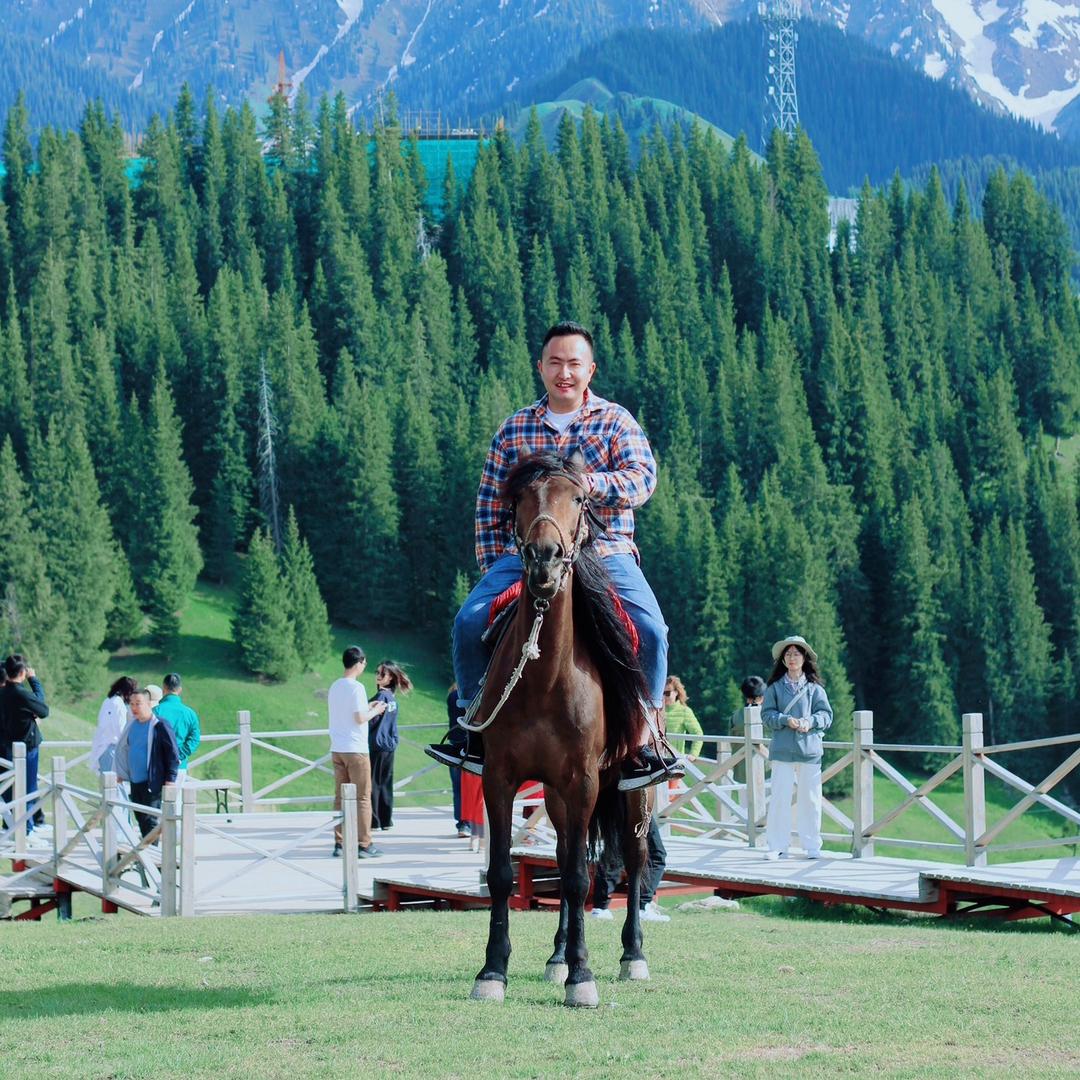 韩哥 新疆畅行🚗