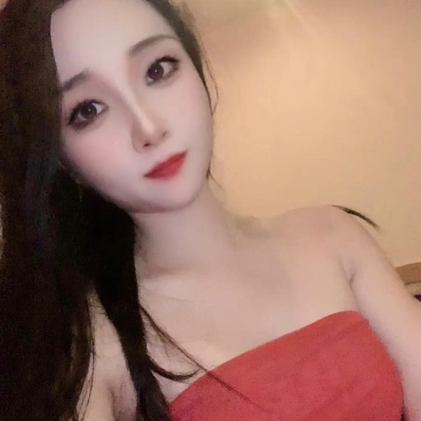 大白.