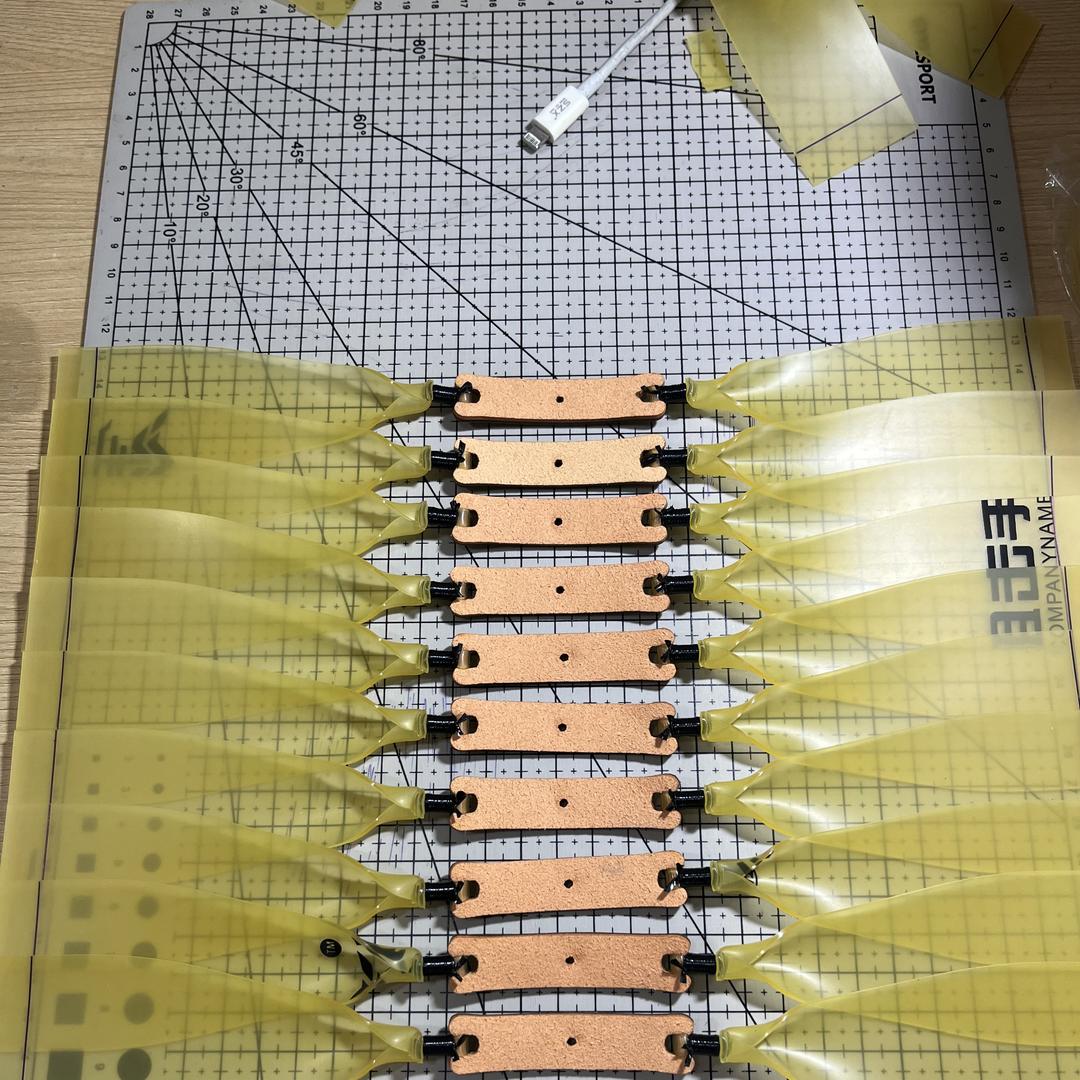 鹰隼户外热成像头灯