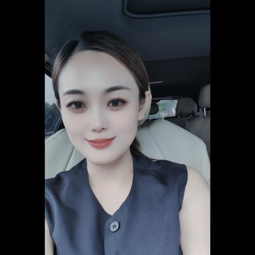 奥迪 Q5 专注（姗姐）