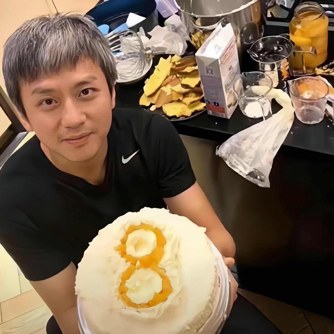 炽热的鑫.