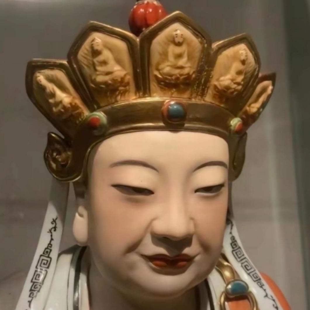 慕年