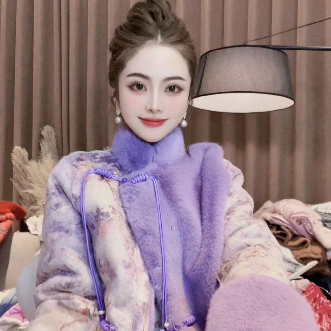 双双精品女装