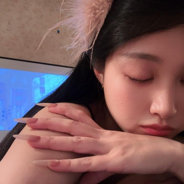 、、