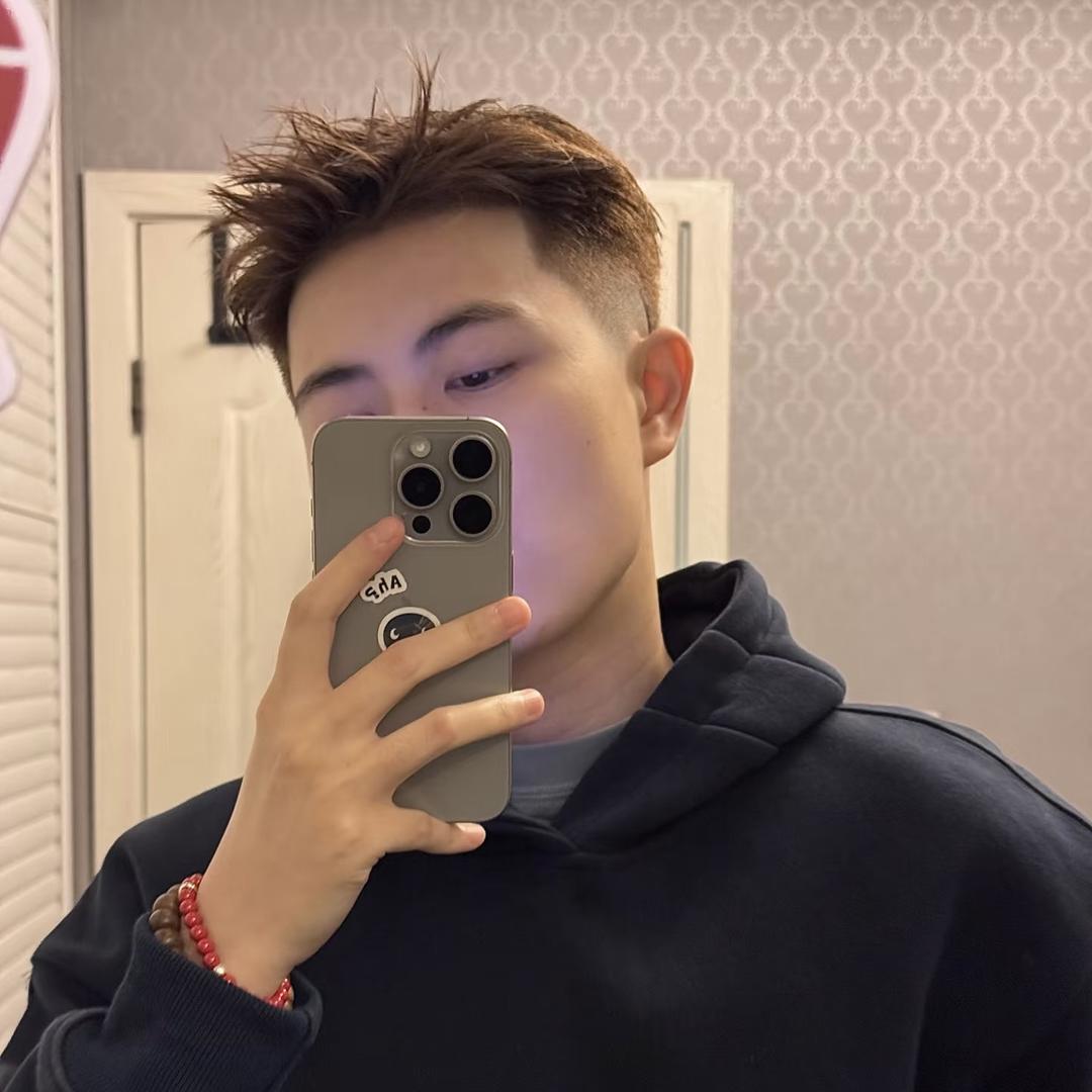 累.
