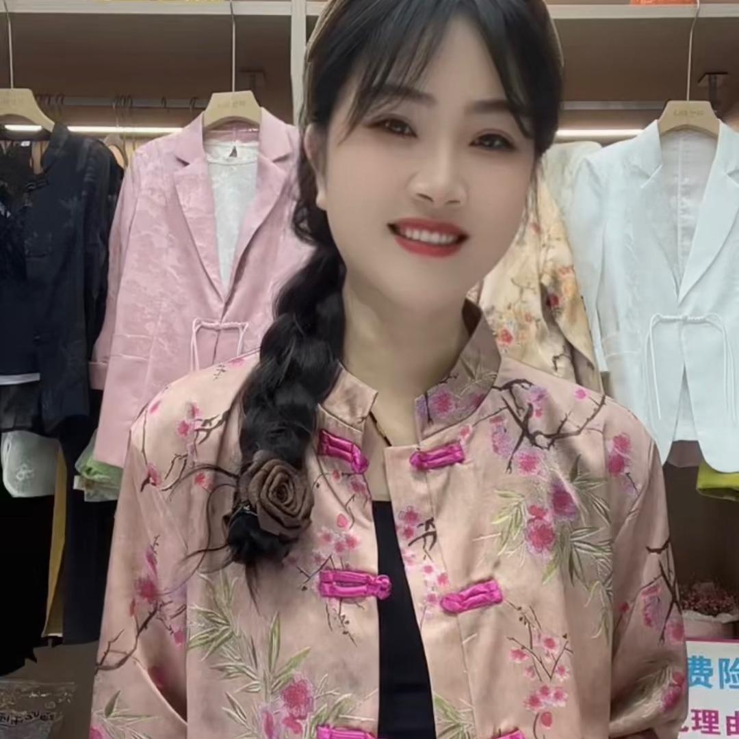 仟寻妈妈装