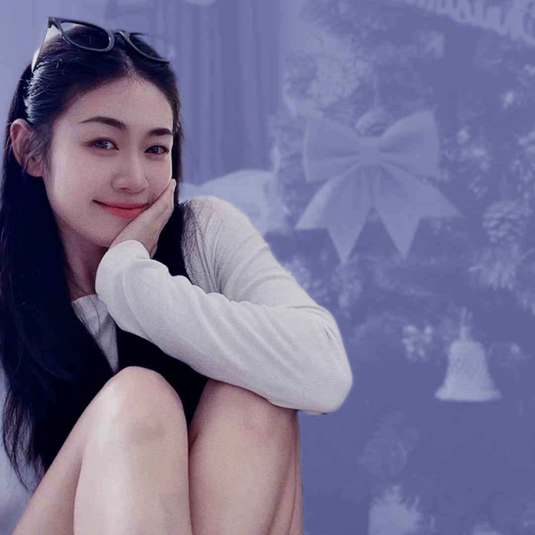 姐姐开心了
