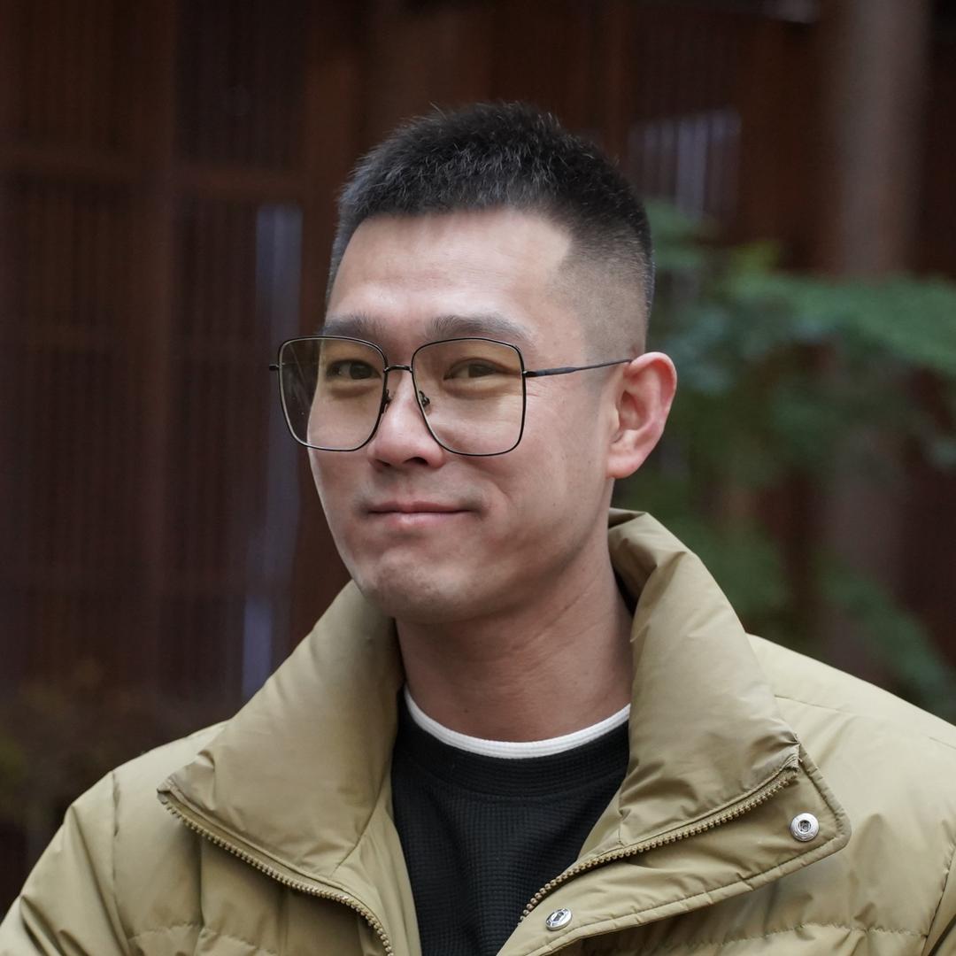王伍玖