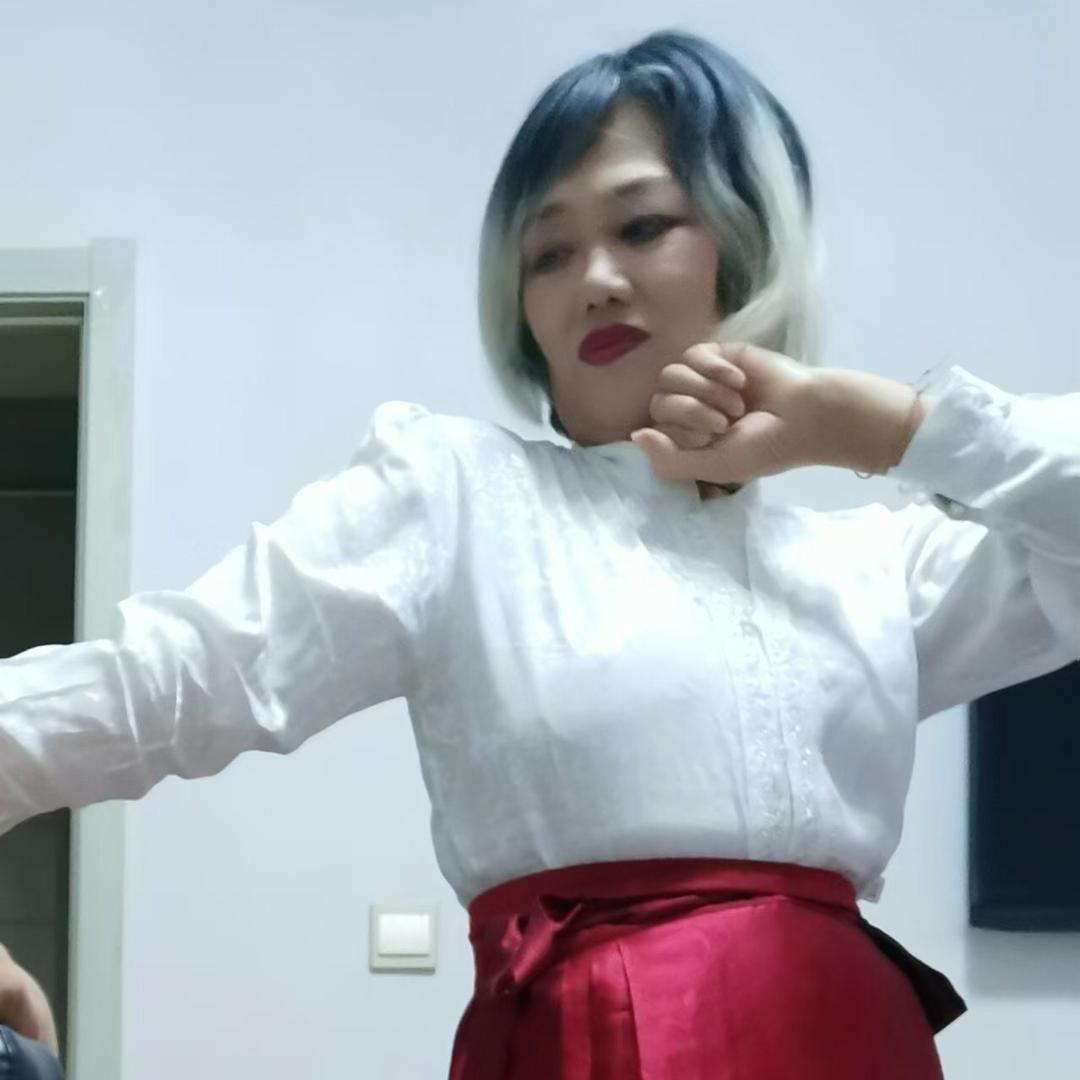 乱世撬佳人哈哈