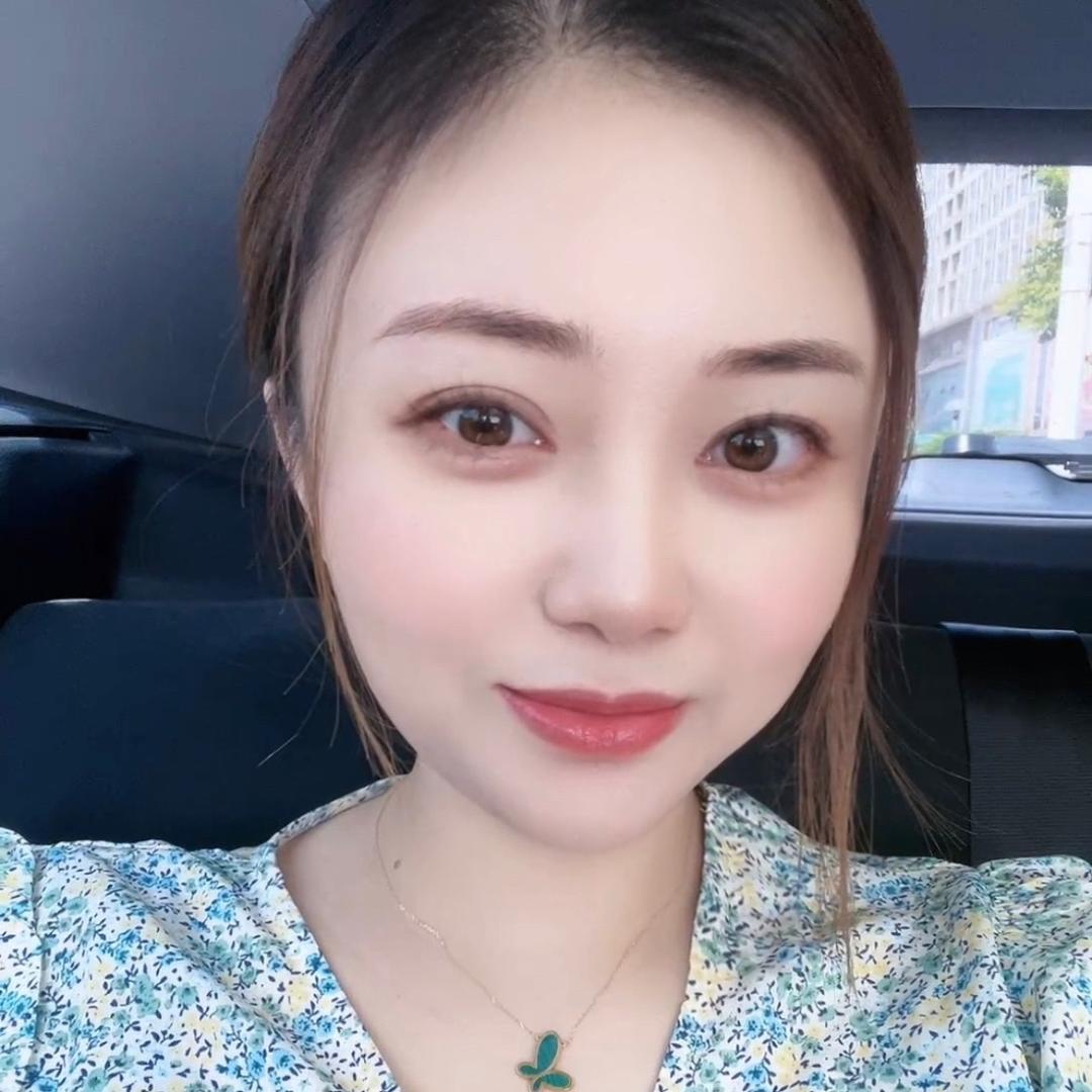 CoCo-Lee
