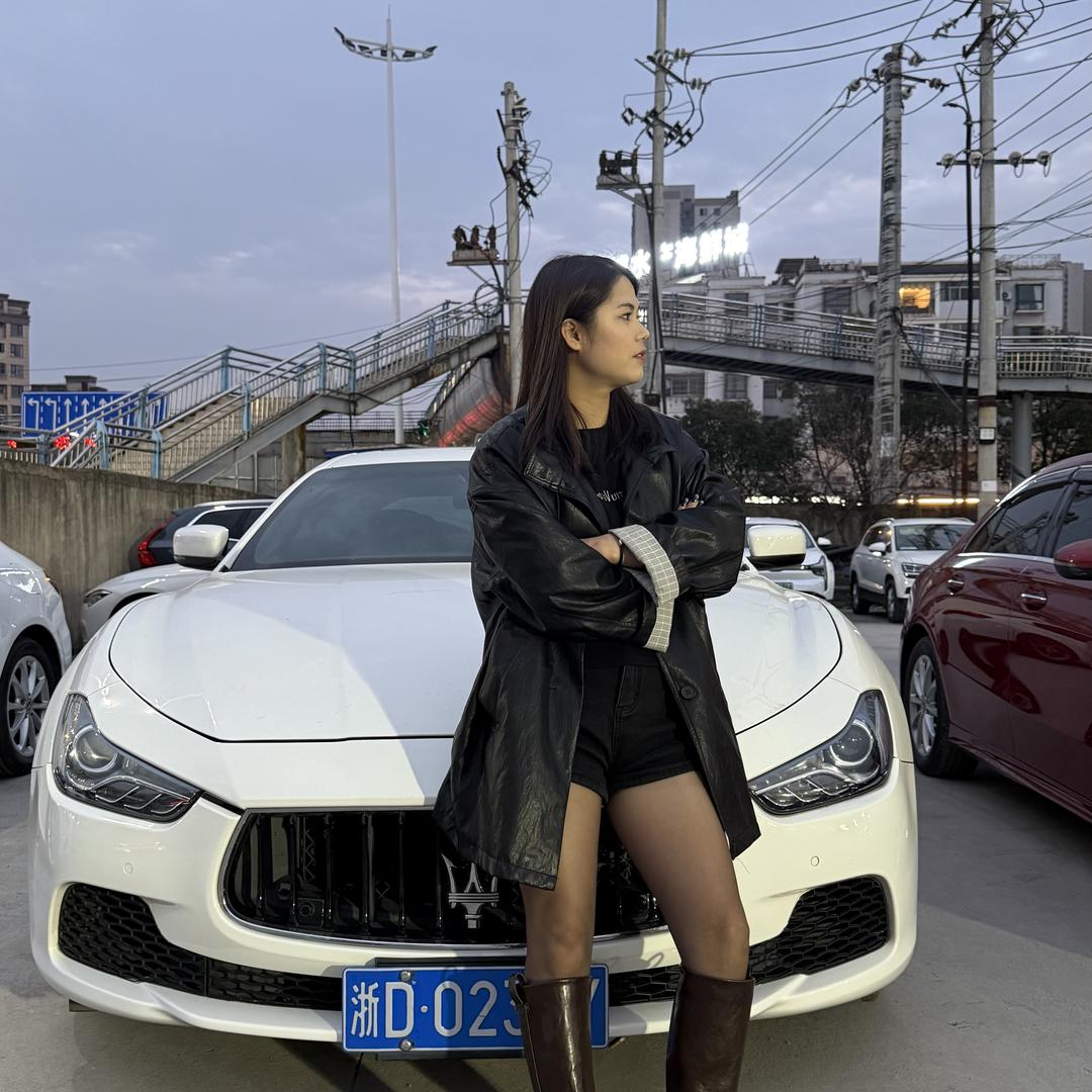 亦阳鑫盛汽车（杨小焕）