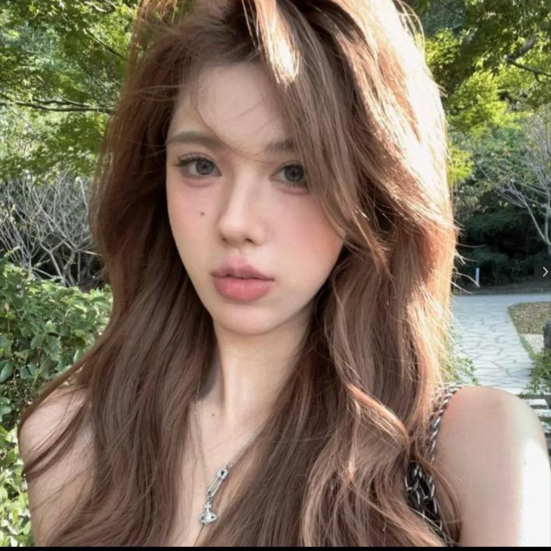 @李艺薇