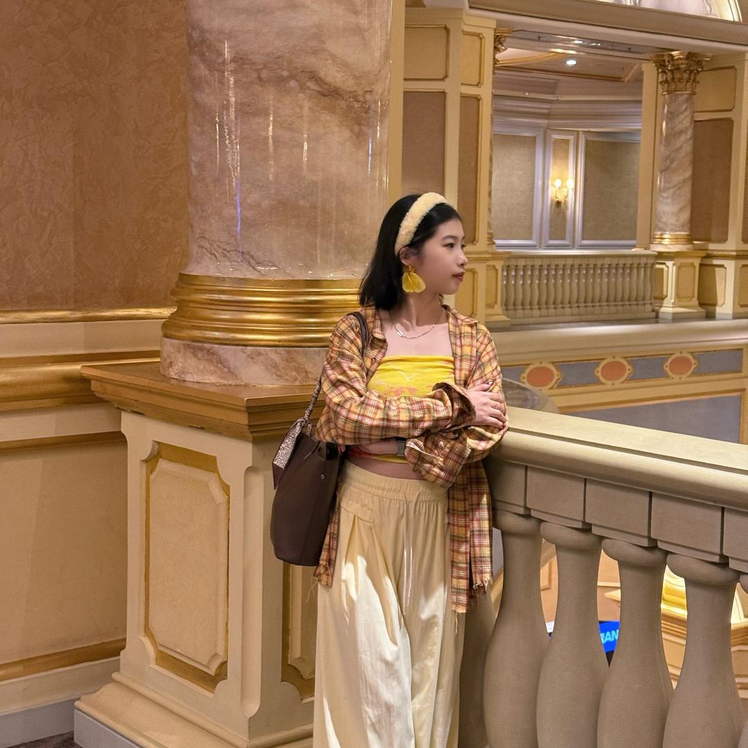 爱吃橙子的橙橙子