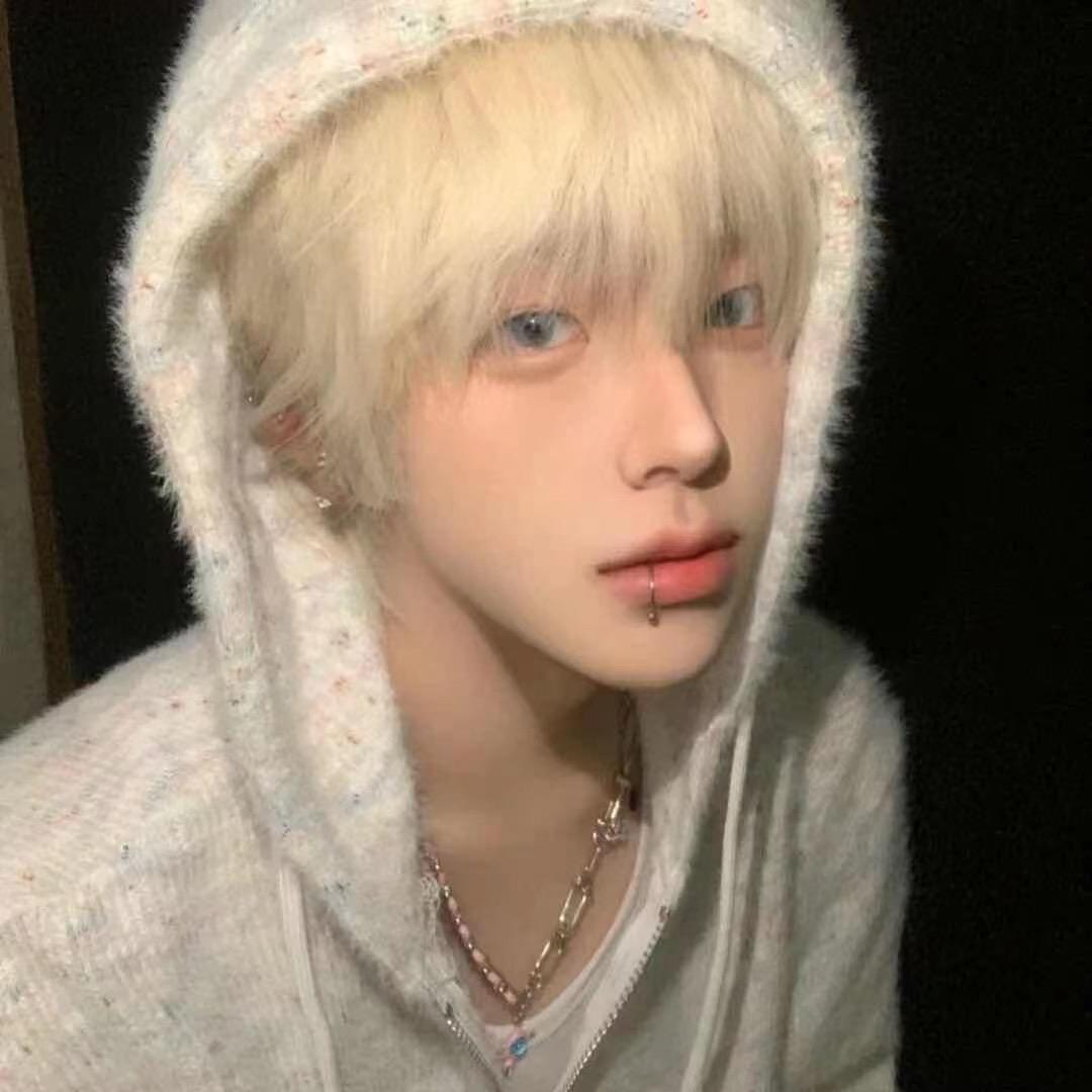 江鹤ღ