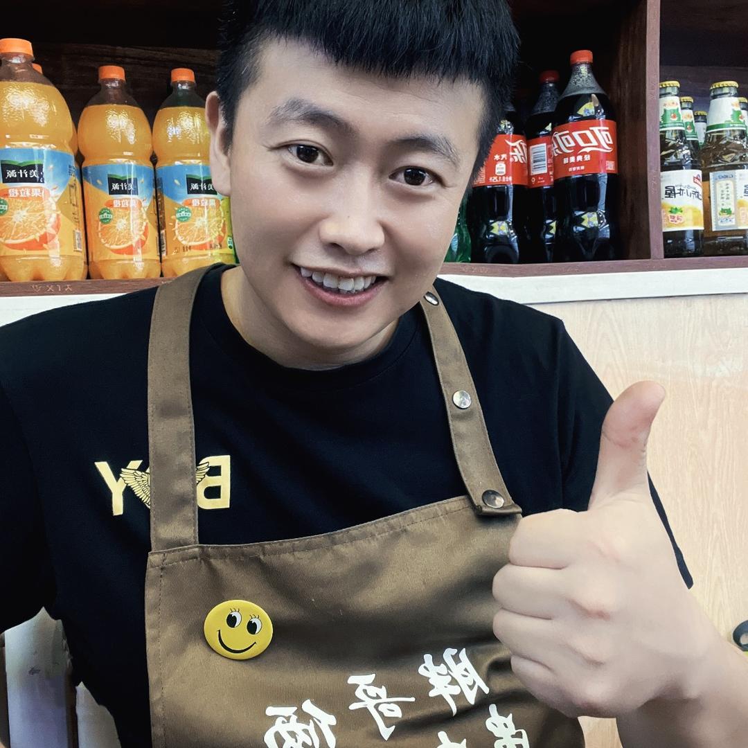 胖丫丫美蛙鱼 火锅 海鲜