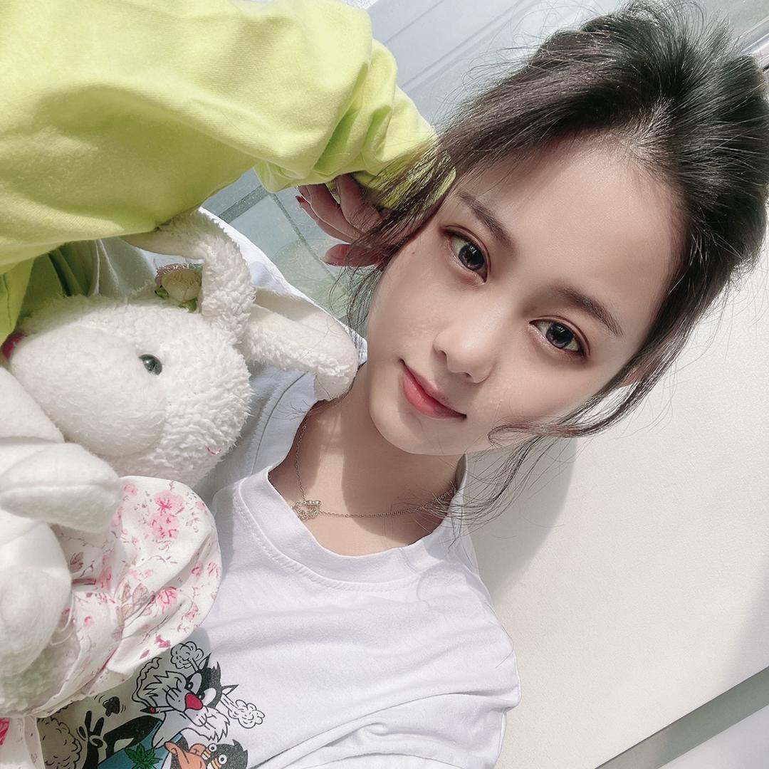 妍小妍