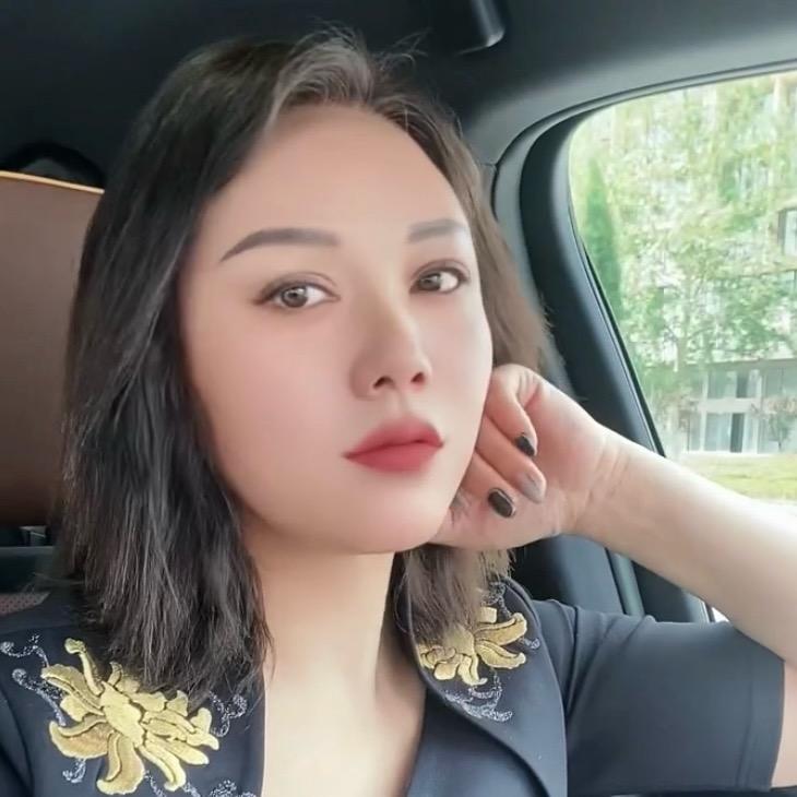 丽丽的于老板