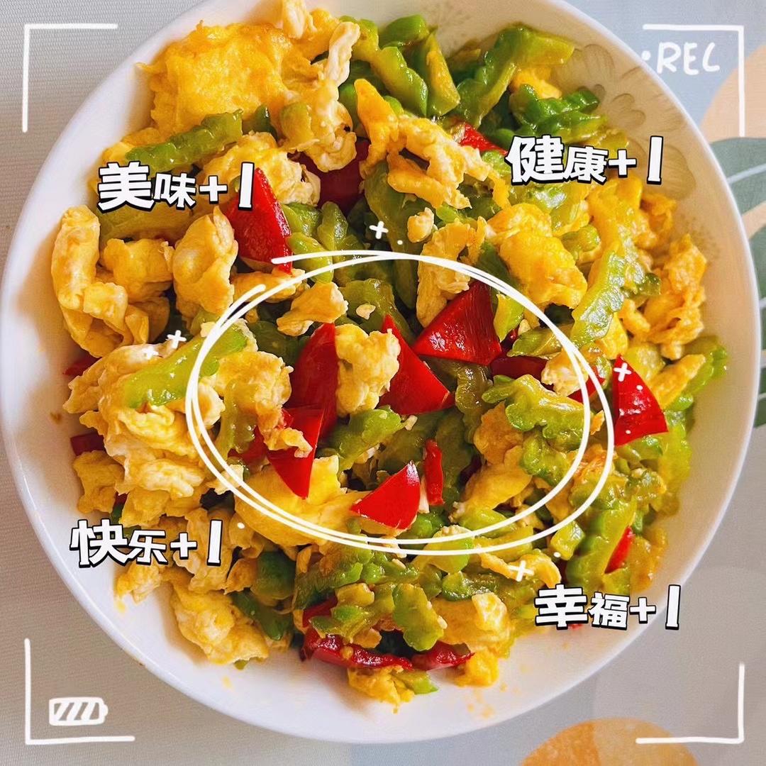 太平鸟男装-广安摩尔店