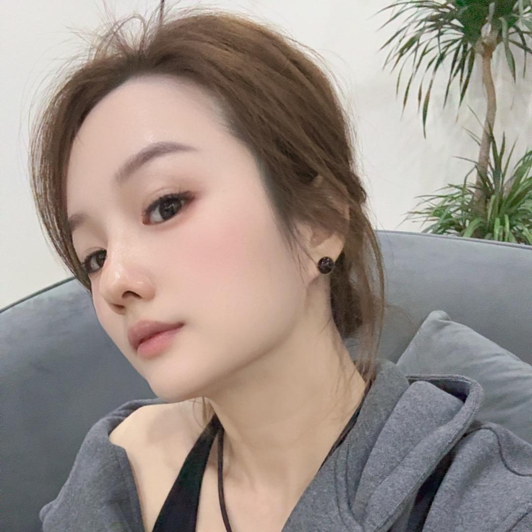 S gool欧韩女装店