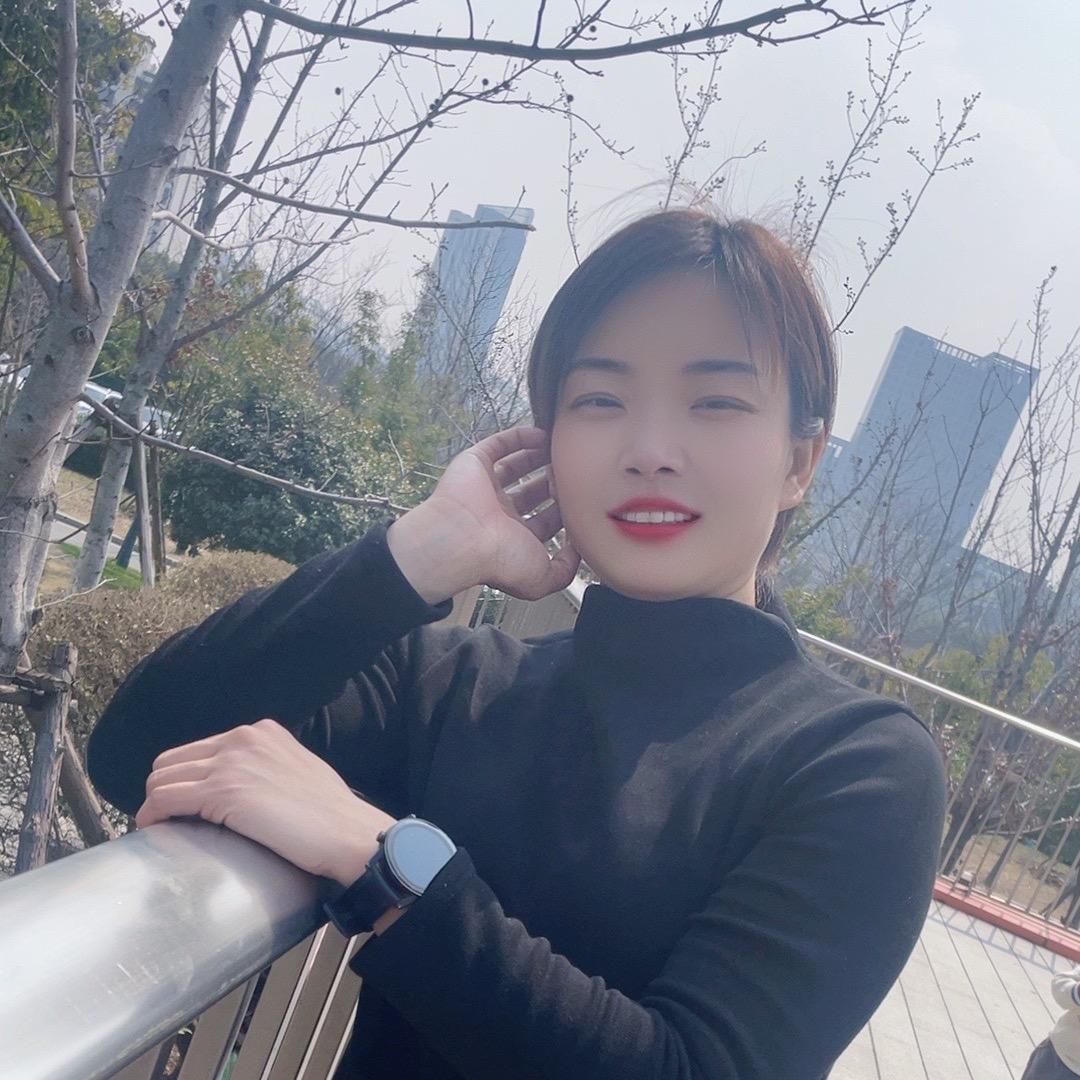 秀秀，三个孩子的妈妈