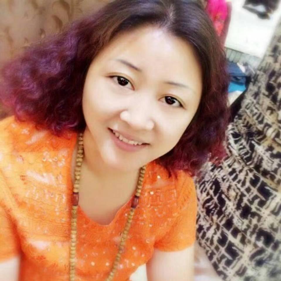 王伟女装（小号）