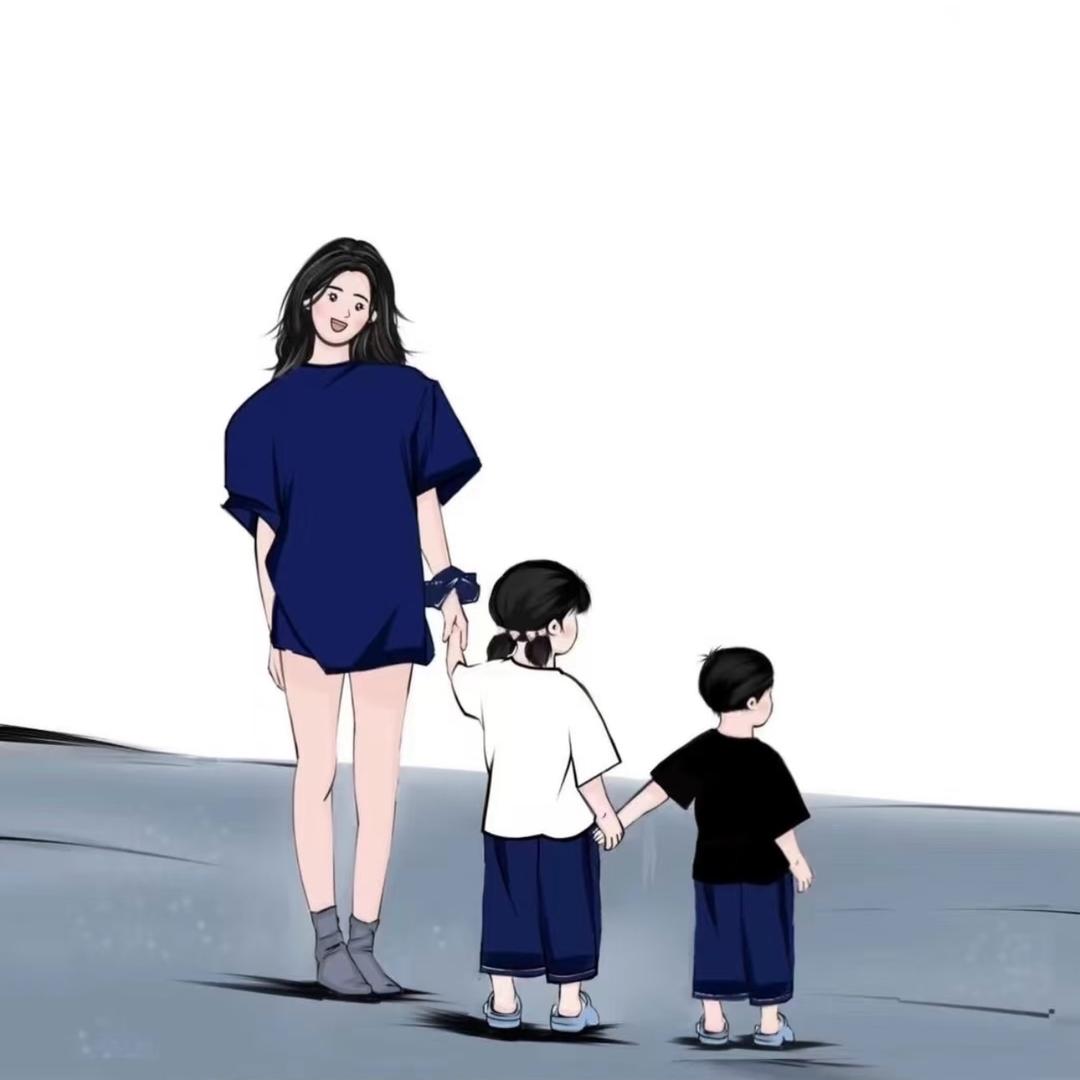 陈三岁☁️