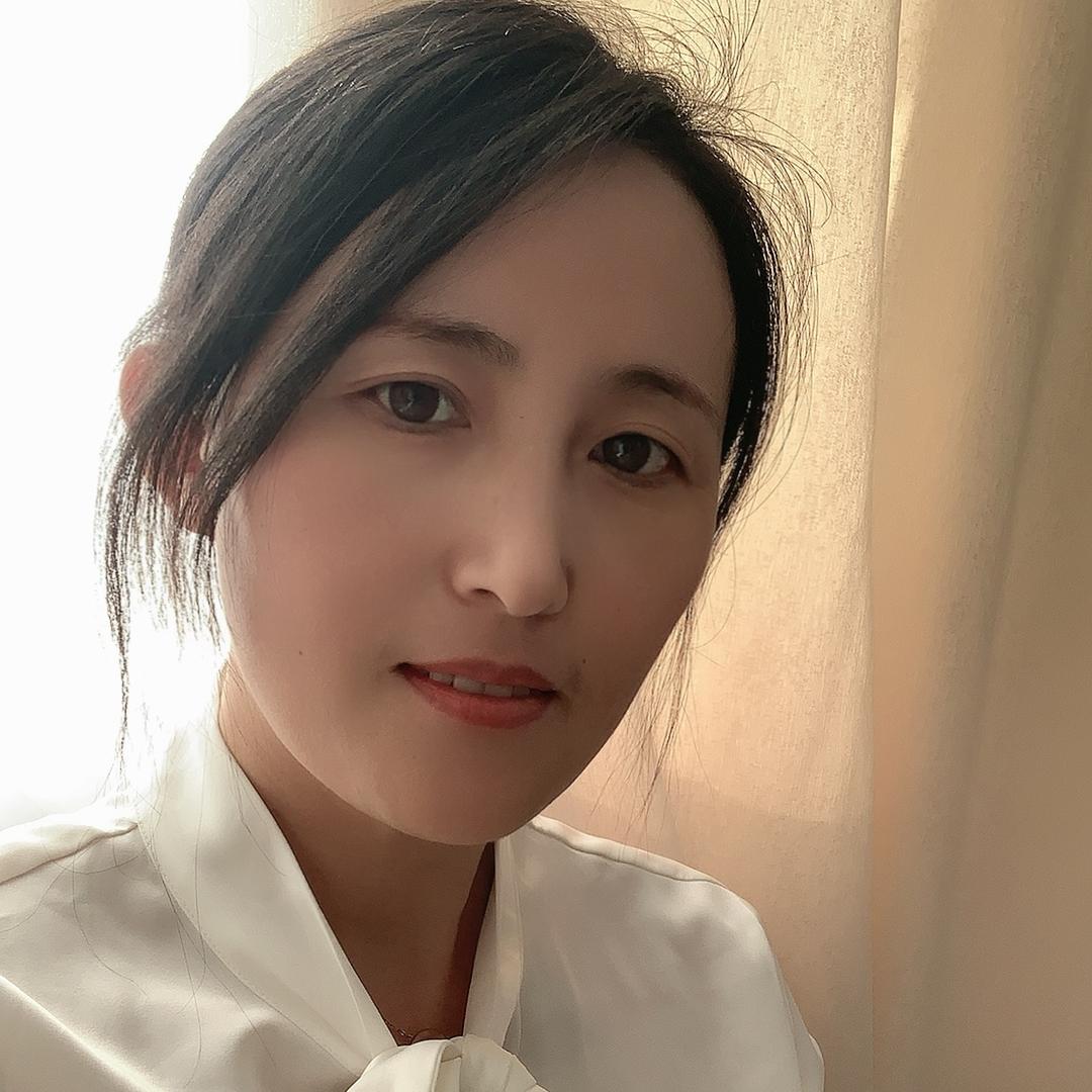 美琪轻奢睡衣服饰