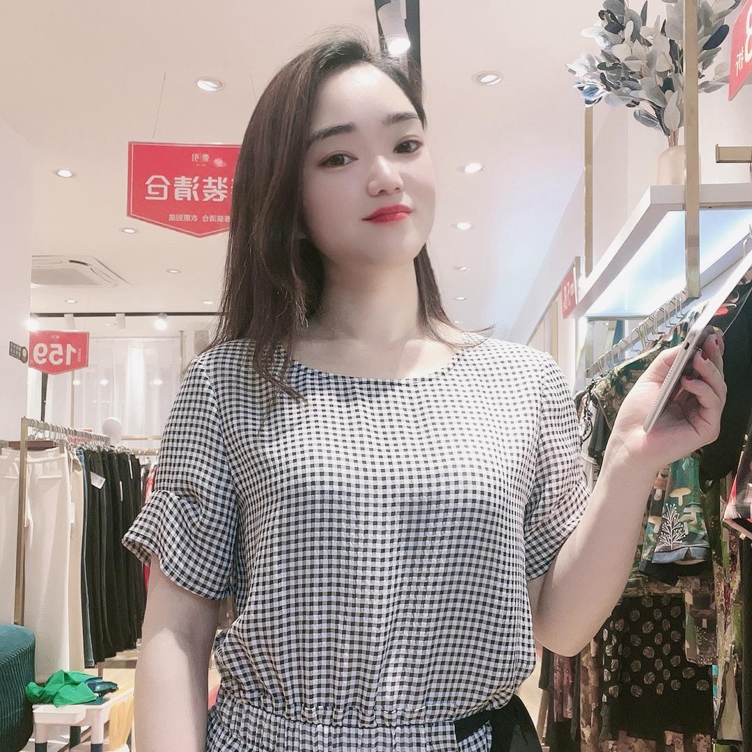 赛场街97号素引女装