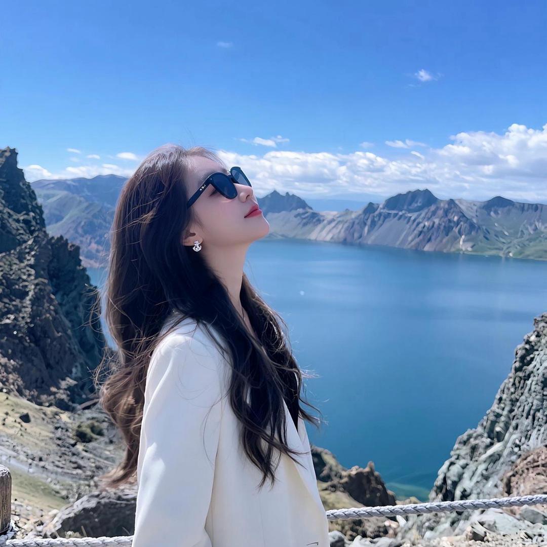 许你万丈光芒💫