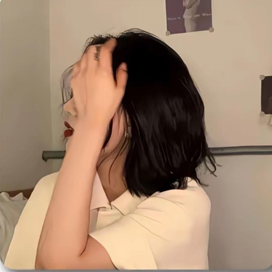 微微吖👗