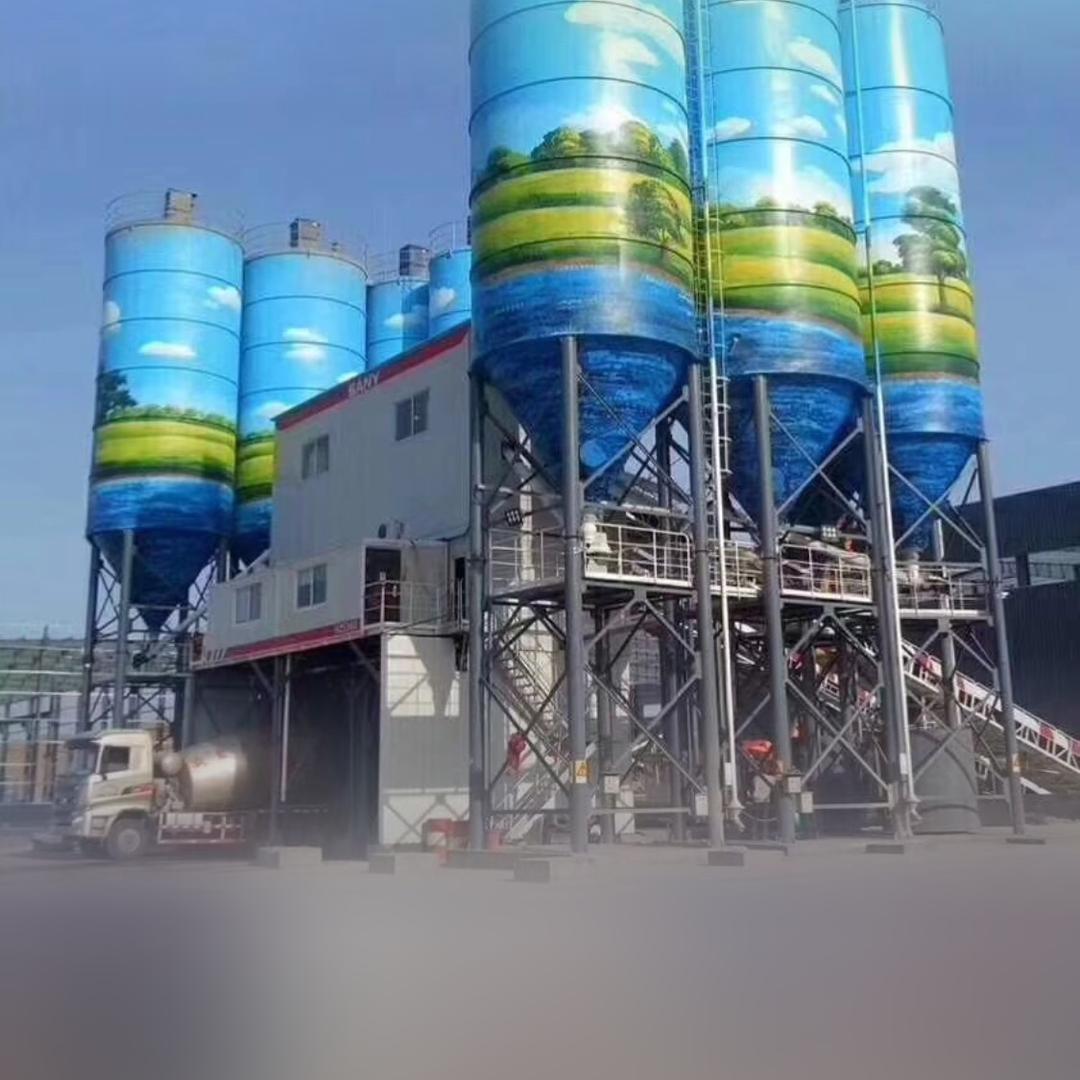 德鹏   小飞