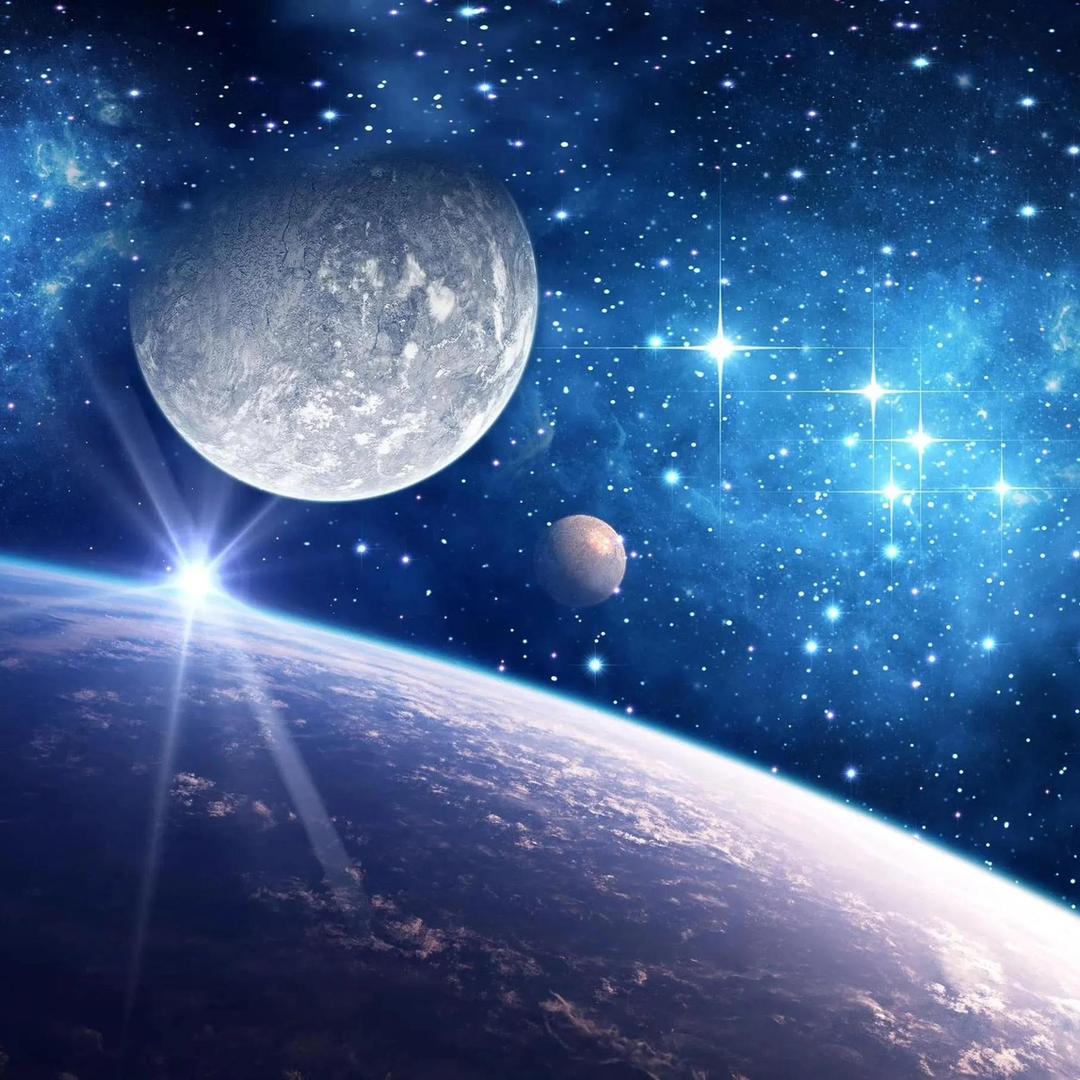 浩瀚宇宙中的一粒尘埃