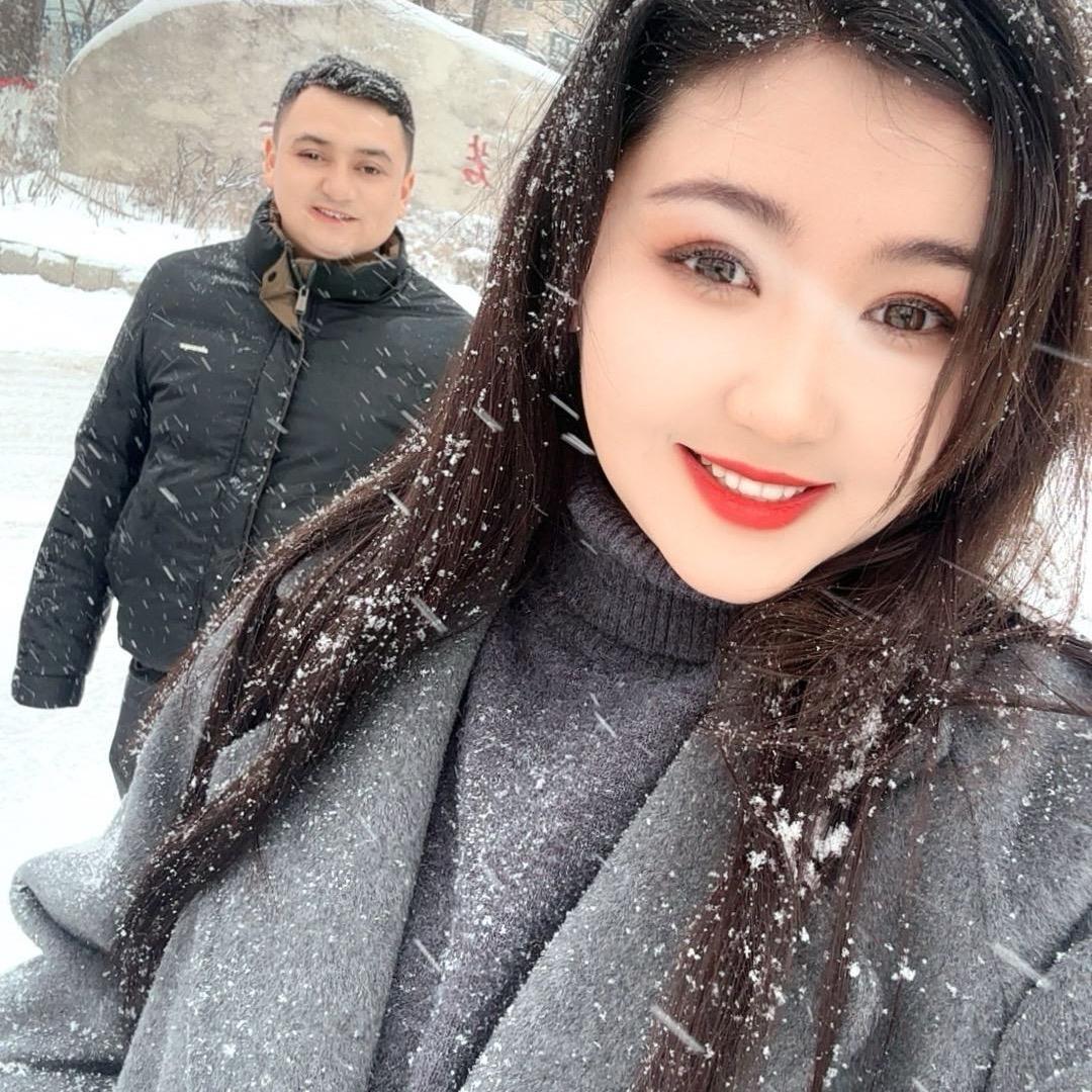 古丽娜尔女装店