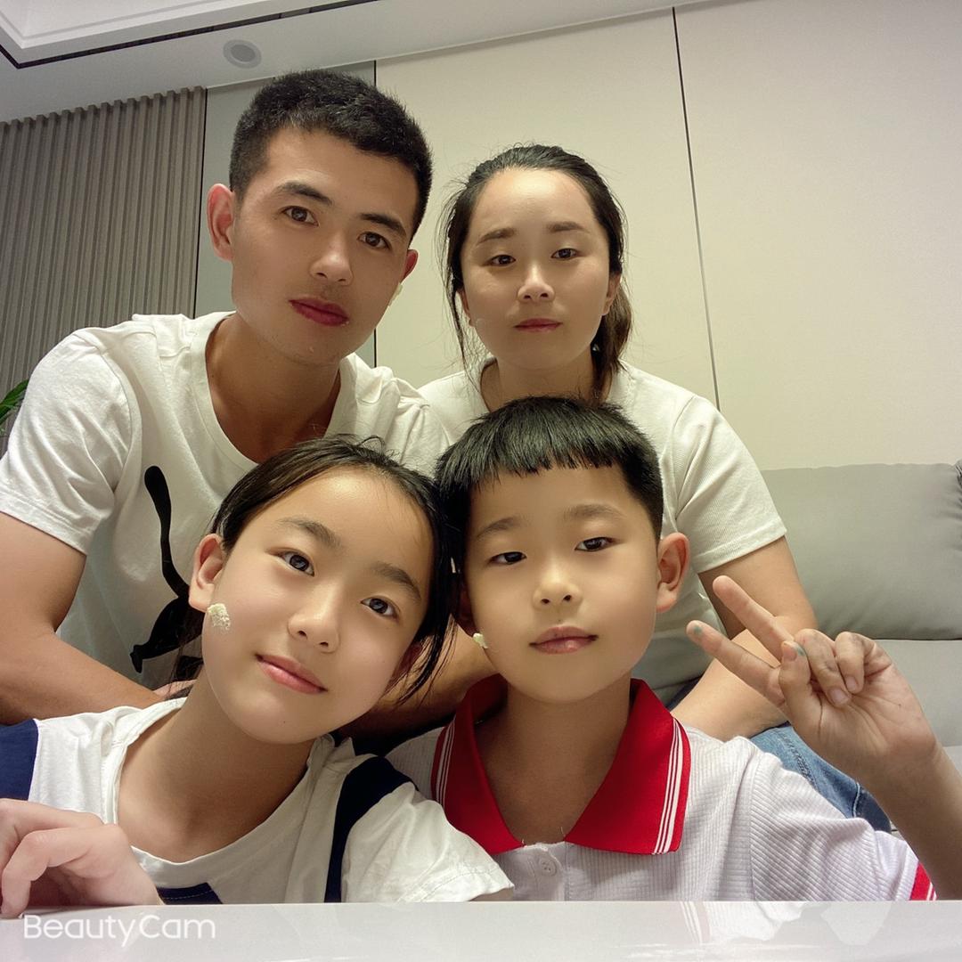 冠杰门业🚩张川