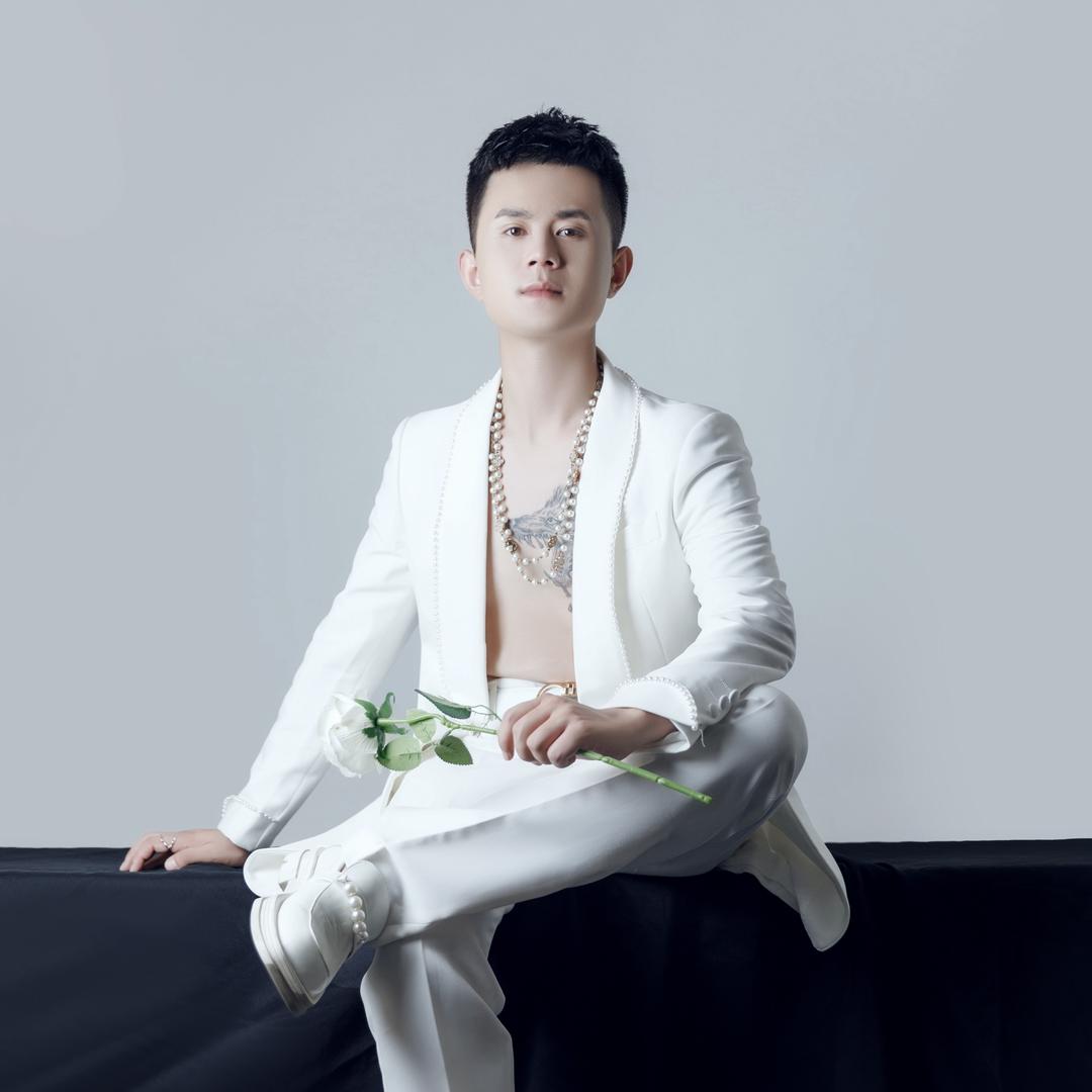 安丘杰子