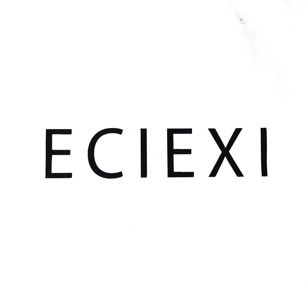 ECIEXI咦嘻堆堆袜
