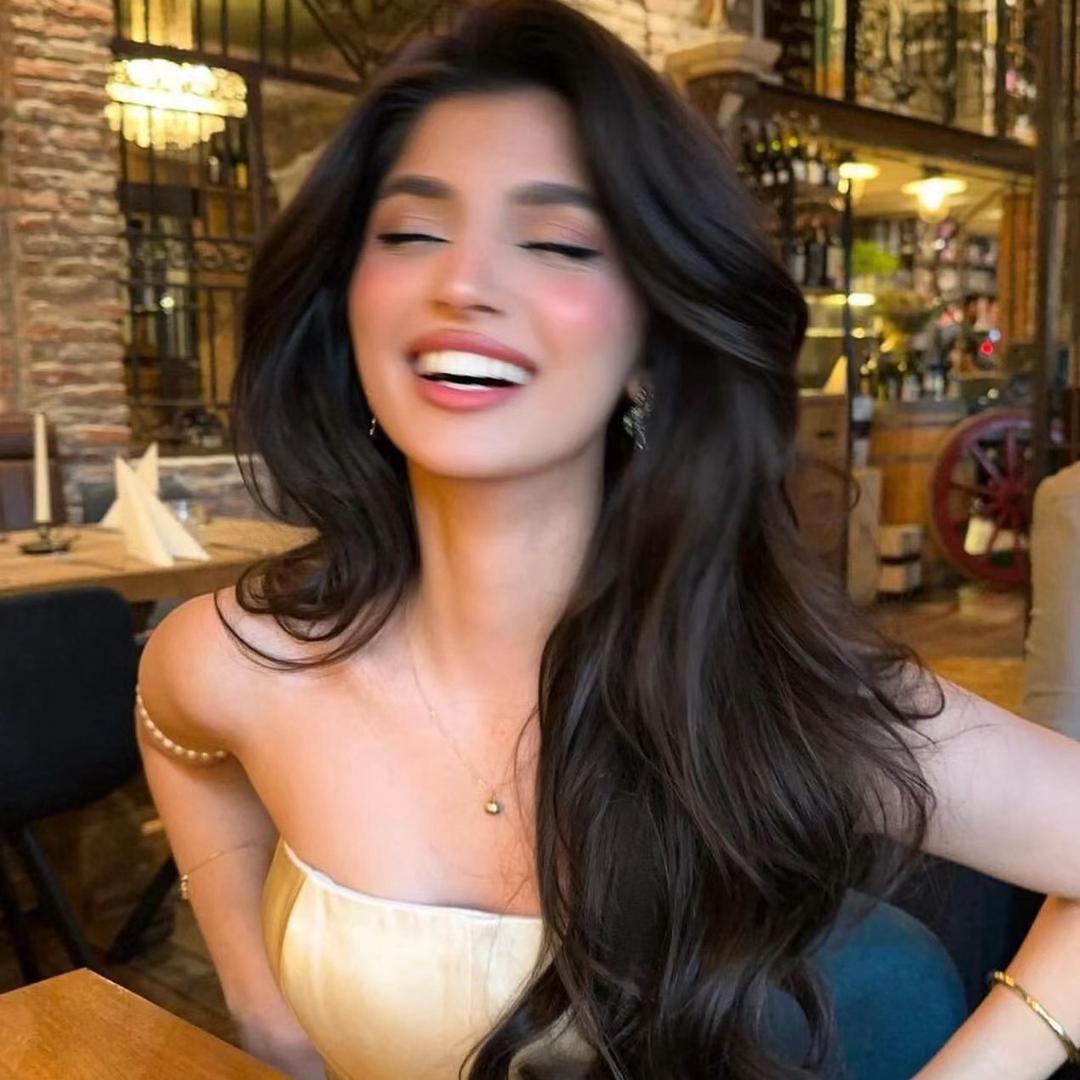 Nikkiiii_