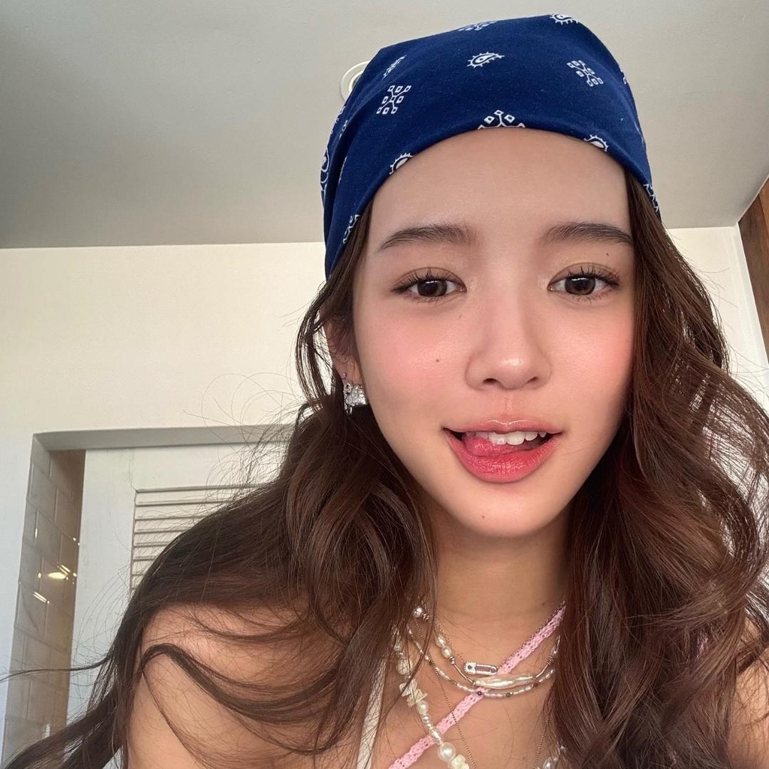 Y