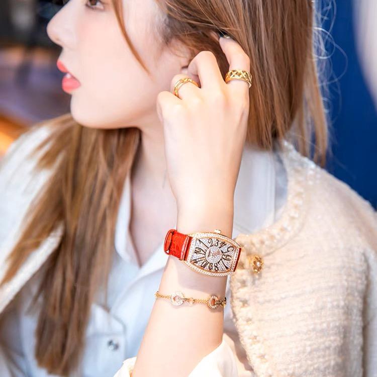 绒呢家·时光腕表