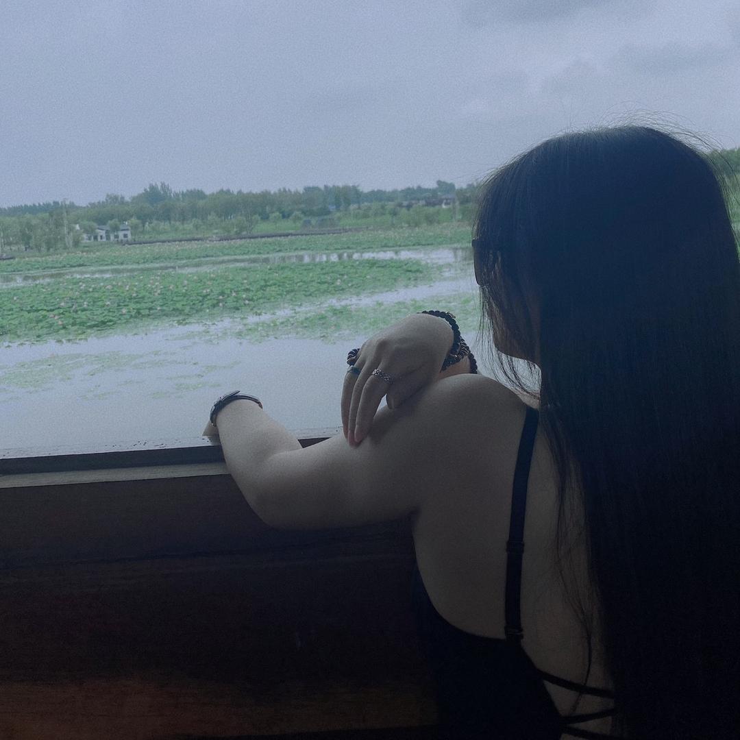 李诱子呀༙