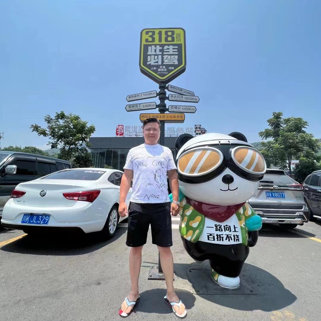 威海V8汽车（鑫海名车）