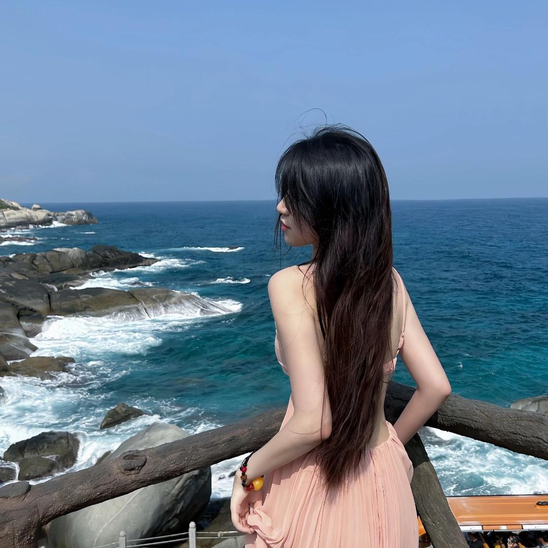 浅浅👑